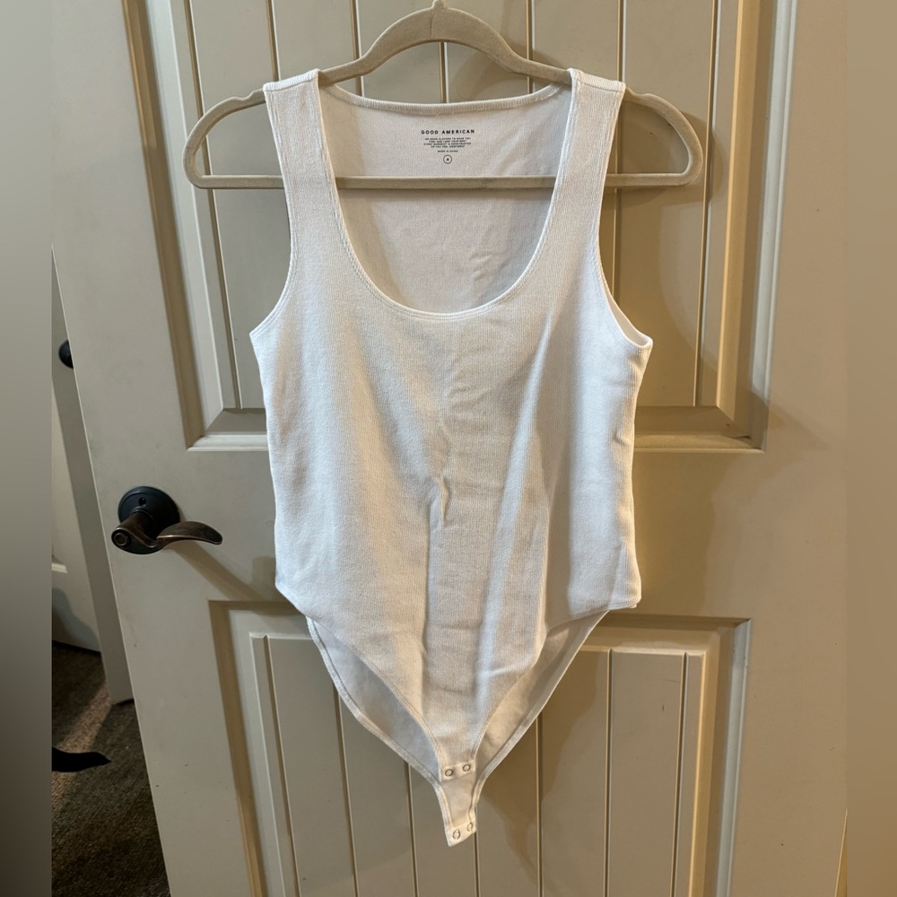 Good American Tank Ribbed White Bodysuit Scoop Neck